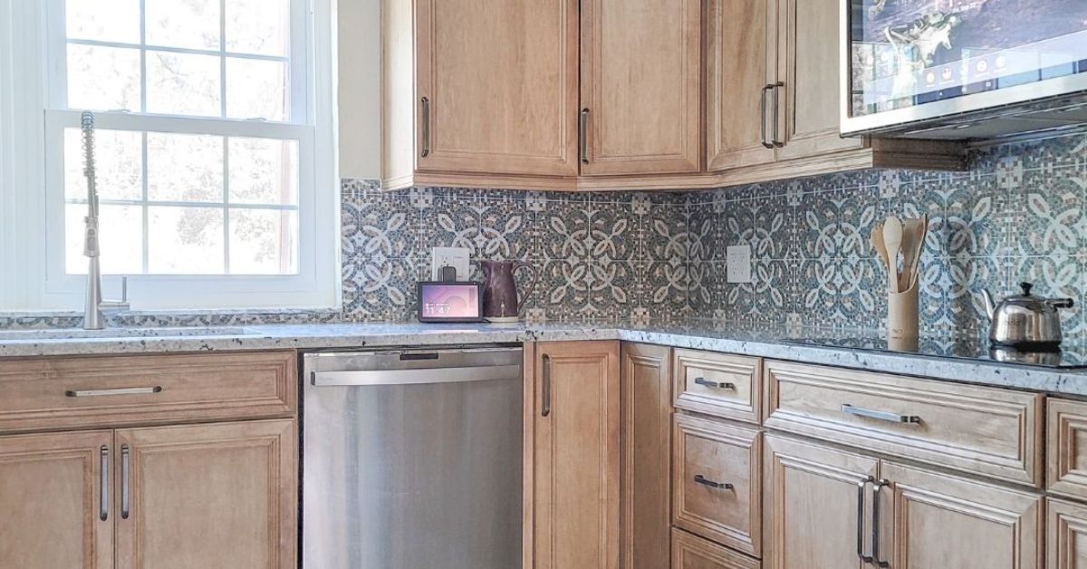 Should You Replace Cabinets and Countertops Together?