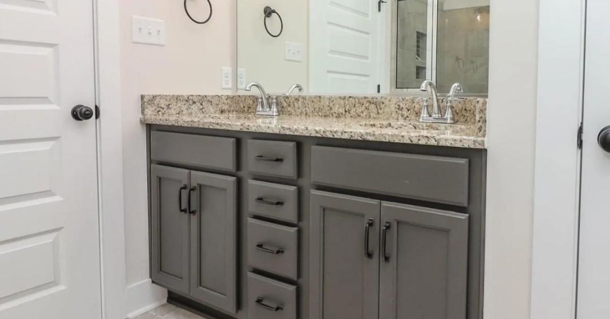 Selecting a Color Scheme for a Bathroom Remodel