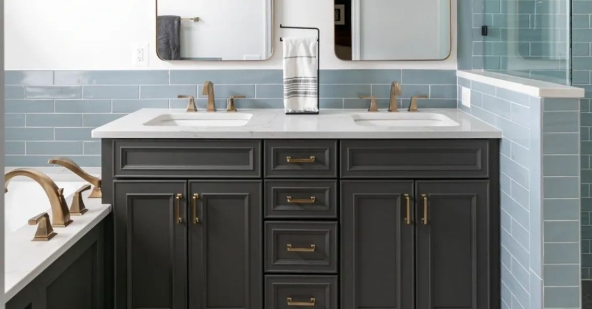 Selecting a Color Scheme for a Bathroom Remodel