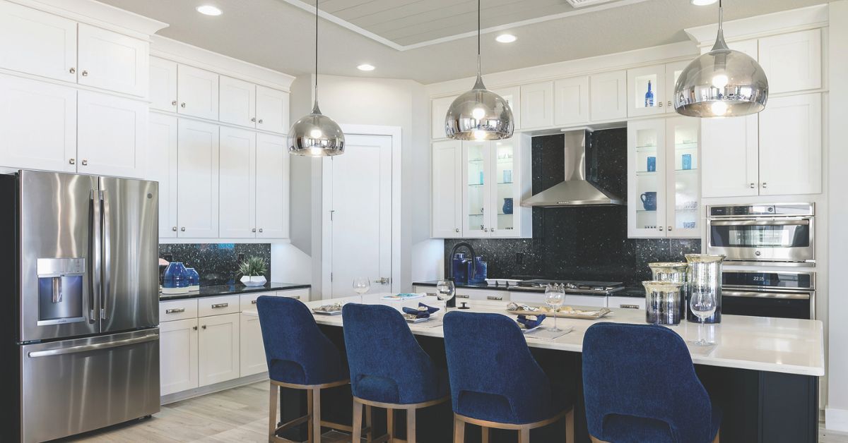 What You Should Know About Glass Cabinet Doors