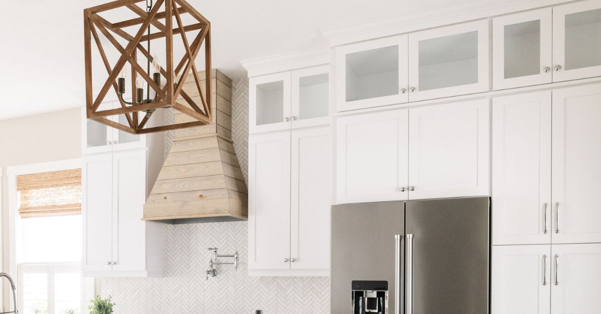 What You Should Know About Glass Cabinet Doors